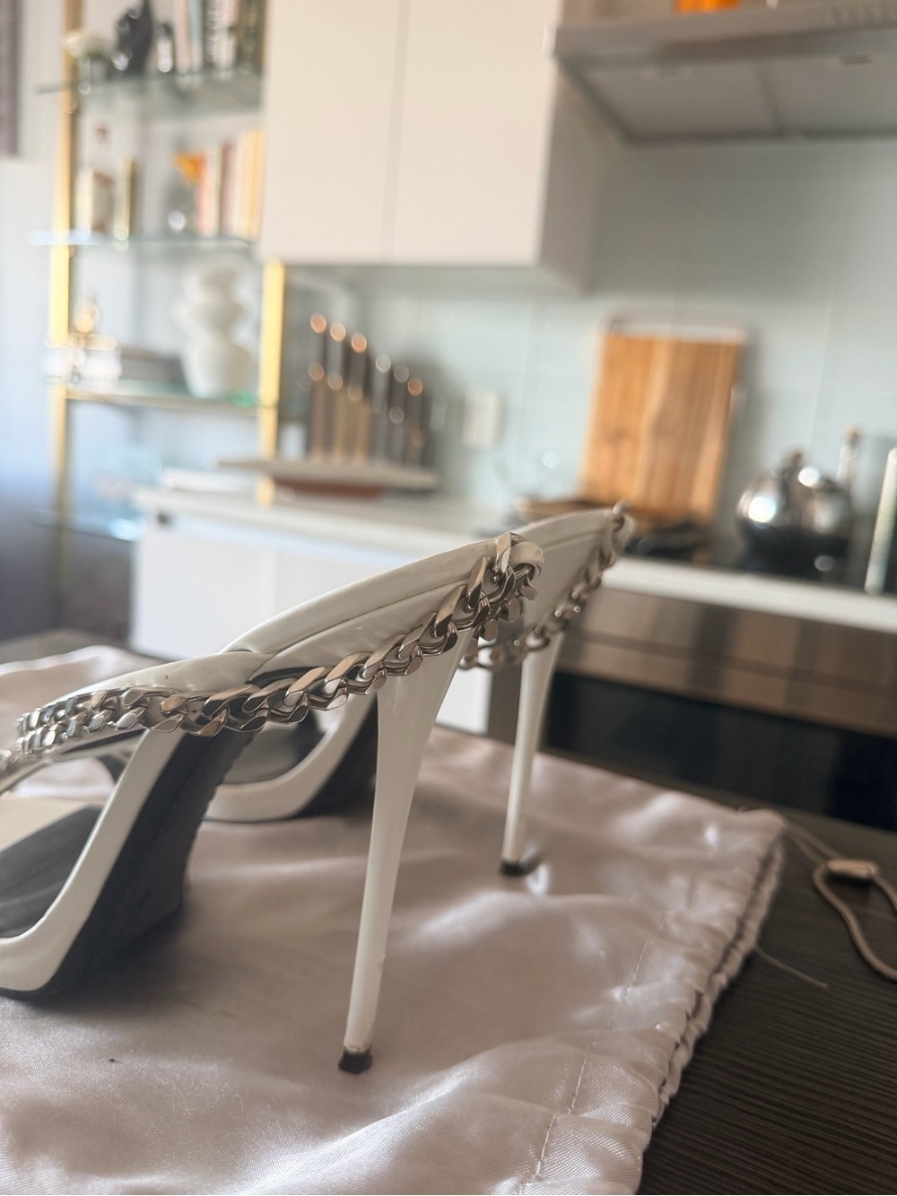 Giuseppe Zanotti White and Black Chain-Strap Stiletto Sandals - Picture 5 of 8